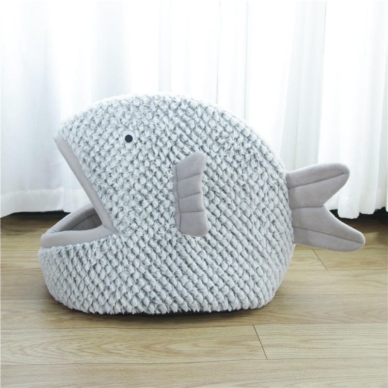 Semi-enclosed cat bed